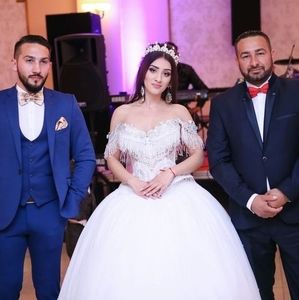 Meet your Posher, Ianosgrandd